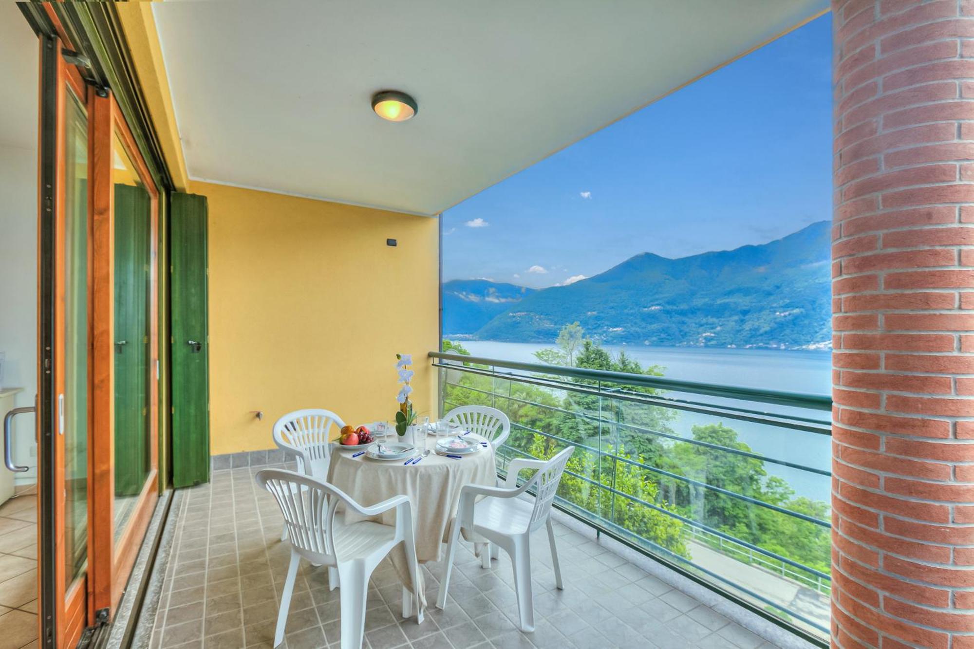 Va Pensiero Sul Lago Stunning View - Happy Rentals Tronzano Lago Maggiore Exterior photo